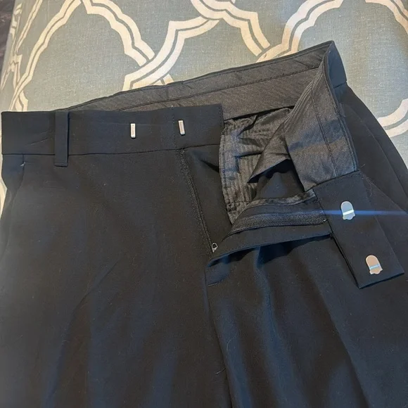 Boys Calvin Klein black 2 piece suit. 14 regular. 2 piece suit. Great basic suit - Picture 7 of 17